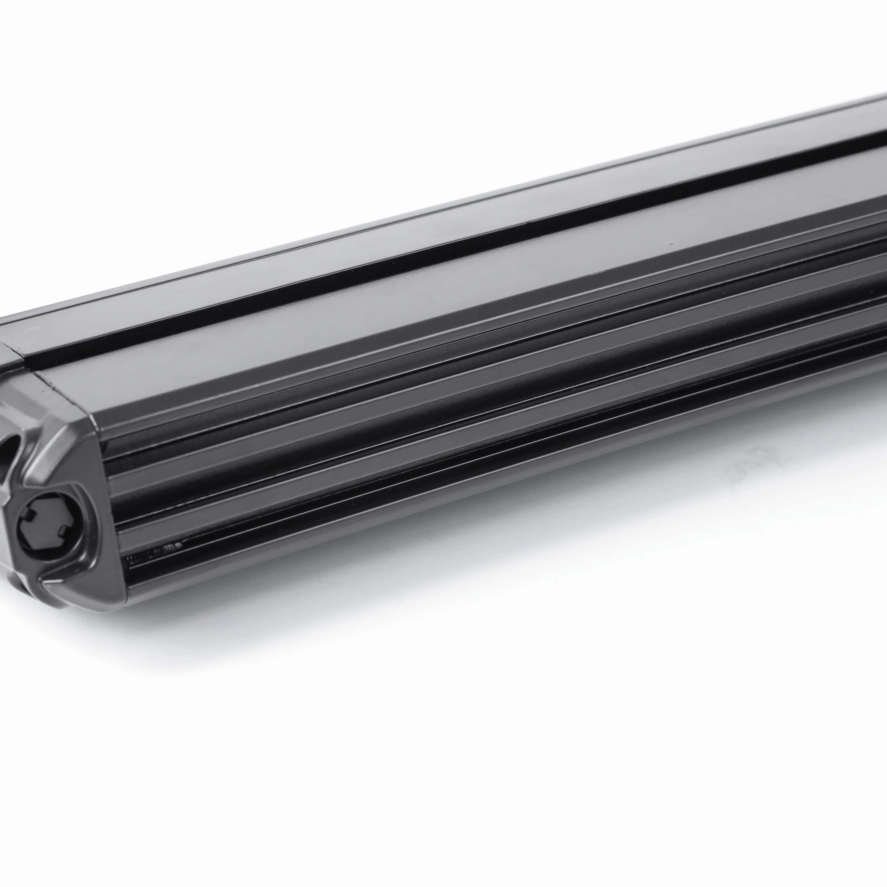 40" Light Bar HELLA Black Magic Slim Curved Lightbar - Image 7