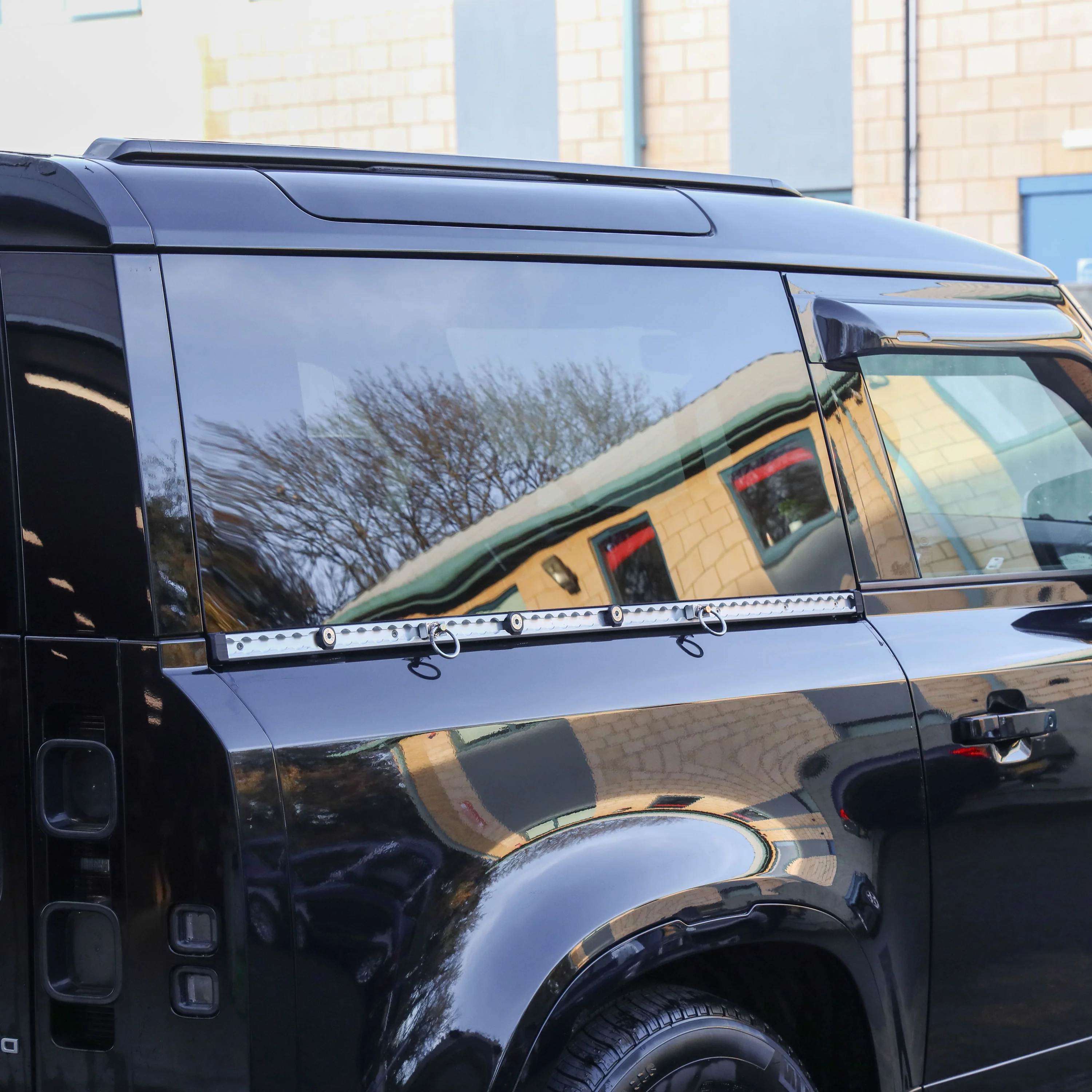 Silver Utility Side Rail for Land Rover Defender L663 90 - Right Kit - Image 4