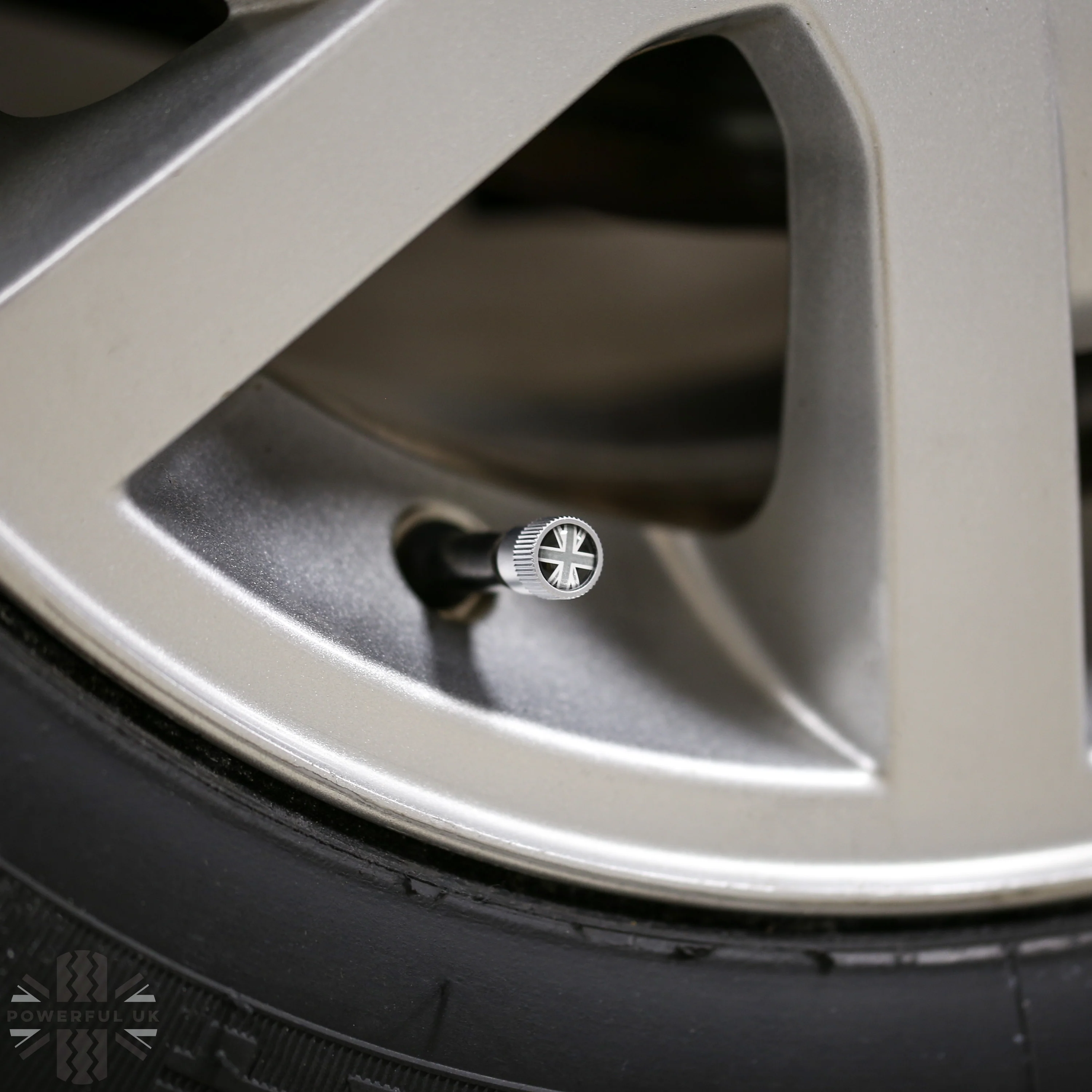 "Union Jack" Dust Valve Caps (4pc) Aftermarket for Land Rover - Image 3